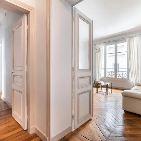 Apartment 8 Couchages - Boulevard Pereire Paris