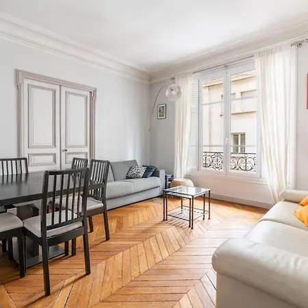 8 Couchages - Boulevard Pereire